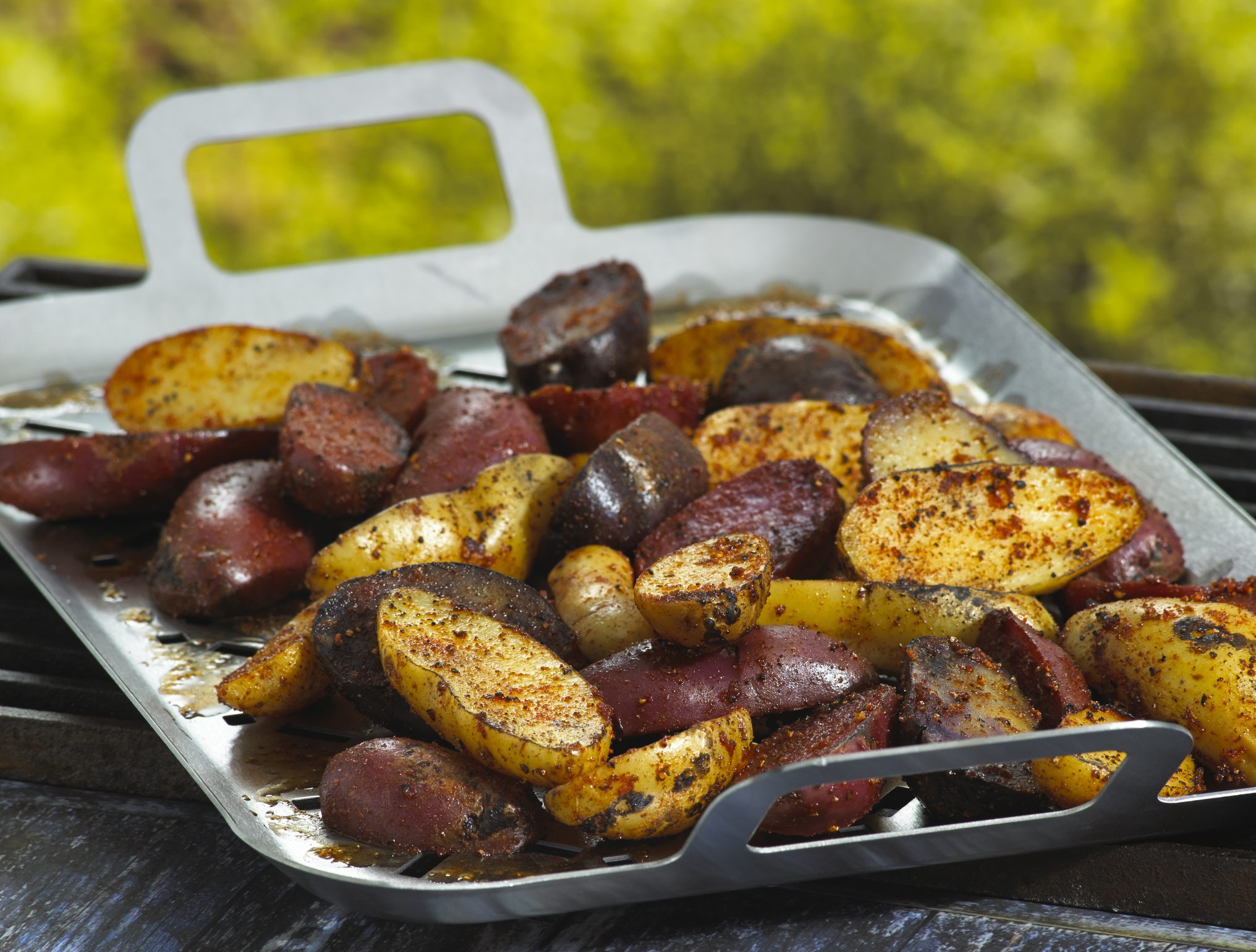 Flame-Licked Fingerling Potatoes with Spud Rub - Potatoes USA - Philippines