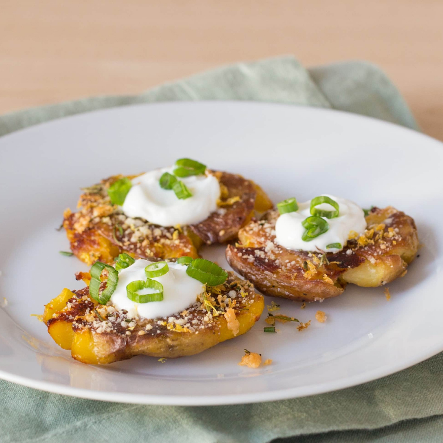 Lemon, Rosemary & Parmesan Roasted Smashed Petite Potatoes - Potatoes USA - Philippines