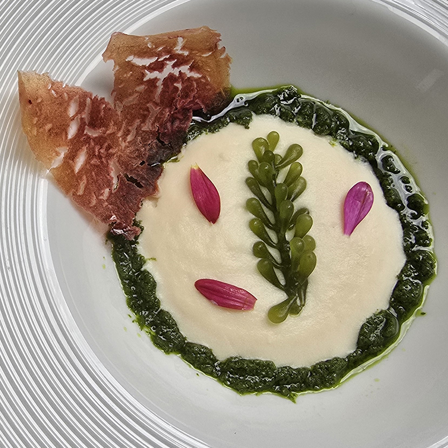 Potato Espuma with Spinach Pesto and Potato Crisps - Potatoes USA - Philippines